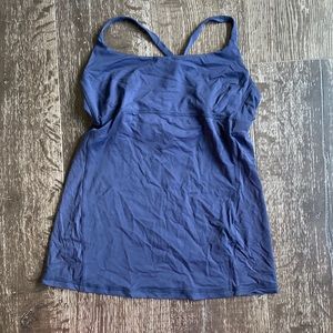 Lululemon tank